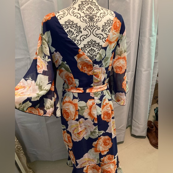 "Vintage Vandalizm" - Light Flowy Dress by Jasmin Rodriguez (Size L) - Picture 8 of 14